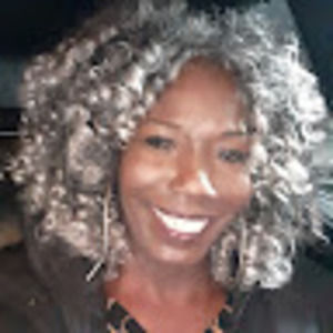 Meet your Posher, Paulette